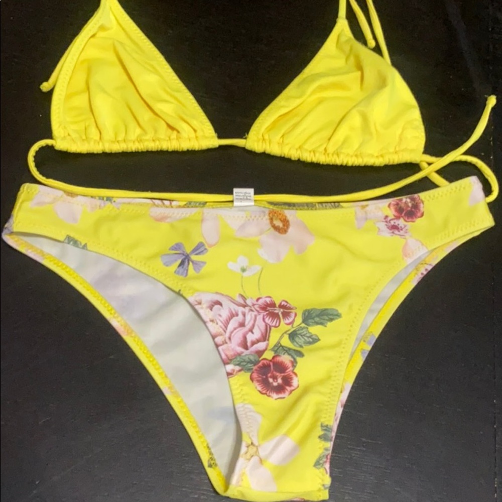 California waves bikini